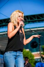 KELLIE PICKLER Performs at WYCD Downtown Hoedown 2014 in Detroit
