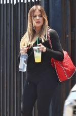 KHLOE KARDASHIAN Out and About in Sherman Oaks 2406