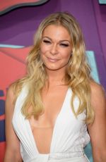 LEANN RIMES 2014 CMT Music Awards in Nashville