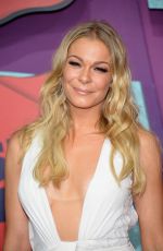 LEANN RIMES 2014 CMT Music Awards in Nashville