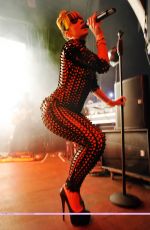 LILY ALLEN Performs at Mojo Club in Hamburg