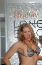 MAITLAND WARD in Leeloo and Slave Leia Outfits at Comic Expo in Long Beach