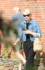 MICHELLE WILLIAMS Out and About in New York