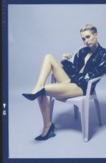 MILEY CYRUS - Bangerz Album Photoshoot