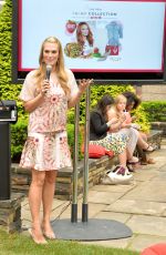 MOLLY SIMS at Wendy;s First Tastes of Summer Event in New York
