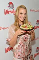 MOLLY SIMS at Wendy;s First Tastes of Summer Event in New York