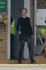 NICOLE KIDMAN Arrives at Airport in Melbourne
