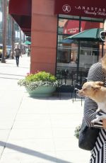 PARIS HILTON Arrives at a Spa in Los Angeles