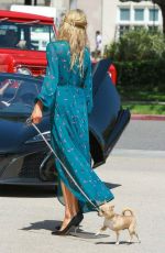PARIS HILTON Arrives at Barneys New York in Beverly Hills