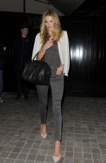 ROSIE HUNTINGTON-WHITELEY Leaves at Chiltern Firehouse in Lodon