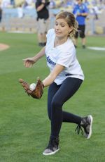 SOPHIA BUSH Throw First Pitch at a Dodgers Game in Los Angeles