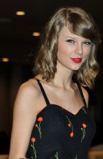 TAYLOR SWIFT at Narita International Airport in Tokyo