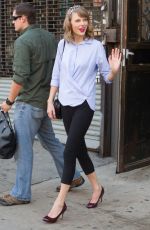 TAYLOR SWIFT Out and About in new York 1706
