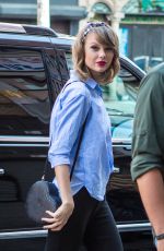 TAYLOR SWIFT Out and About in new York 1706