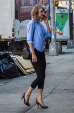 TAYLOR SWIFT Out and About in new York 1706