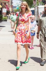 TAYLOR SWIFT Out and About in New York 2006