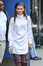 ZENDAYA COLEMAN Arrives at GMA in New Yrok