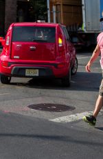 ALLISON WILLIAMS on the Set of Girls in Brooklyn
