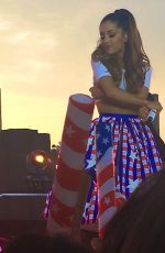 ARIANA GRANDE Recording Marcy