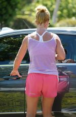 BRITNEY SPEARS Leaves a Gym in Calabasas