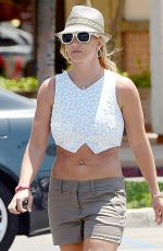 BRITNEY SPEARS Out and About in Los Angeles 1307