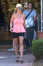 BRITNEY SPEARS Out and About in Los Angeles