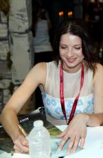 CAITRIONA BALFE at Outlander Panel at Comic-con in San Diego