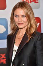 CAMERON DIAZ at S.. Tape Photocall in Beverly Hills