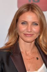 CAMERON DIAZ at S.. Tape Photocall in Beverly Hills