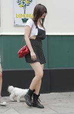 DAISY LOWE Out and About in Primrose Hill