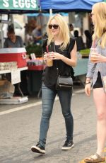 DAKOTA FANNING at a Farmer