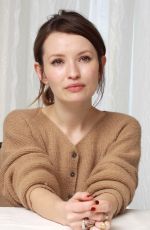 EMILY BROWING – Munawar Hosain Portrait Session