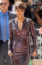 HALLE BERRY Arrives at Late Show with David Letterman