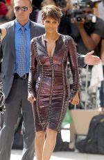 HALLE BERRY Arrives at Late Show with David Letterman