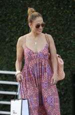 JENNIFER LOPEZ and LEAH REMINI Shopping at Fred Segal in Los Angeles