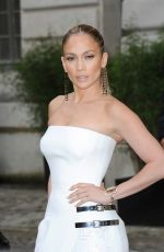 JENNIFER LOPEZ at Versace Fashion Show in Paris