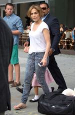 JENNIFER LOPEZ Leaves Her New York Hotel