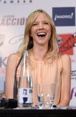 JESSY SCHRAM at Once Upon A Time Press Conference at Wizard Con Convention in Madrid