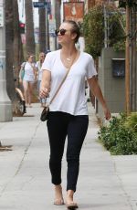KALEY CUOCO and Ryan Sweeting Out for Lunch in Venice
