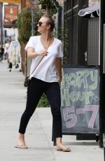 KALEY CUOCO and Ryan Sweeting Out for Lunch in Venice