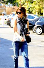 KATE BECKINSALE Out and About in Brentwood 1807