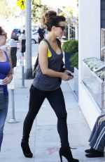 KATE BECKINSALE Out and About in New York 2307