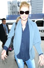 KATHERINE HEIGL Arrives at LAX Airport in Los Angeles
