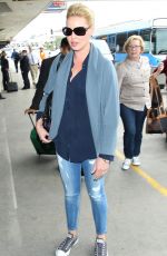 KATHERINE HEIGL Arrives at LAX Airport in Los Angeles