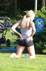 KATRINA BOWDEN - Ben Jorgensen Photoshoo