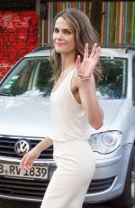 KERI RUSSEL at Dawn of the Planet of the Apes Photocall in Madrid