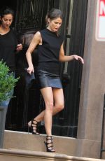 KERI RUSSELL Leaves Her Home in Brooklyn
