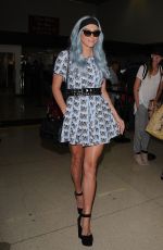 KESHA at Los Angeles International Airport
