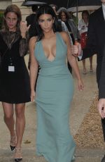 KIM KARDASHIAN at Valentino Fashion Show in Paris