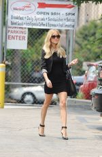 KRISTIN CAVALLARI Out and About in Los Angeles